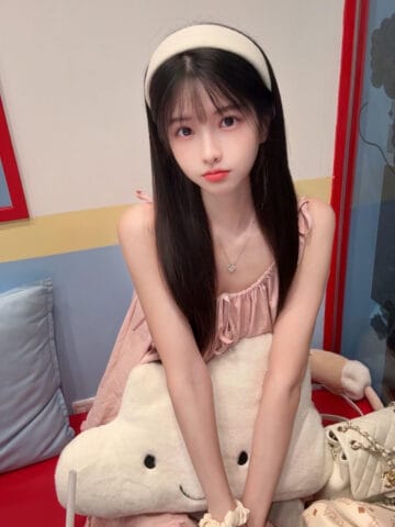 北京外围 08年新人白虎 天然初恋脸160/C人间极品