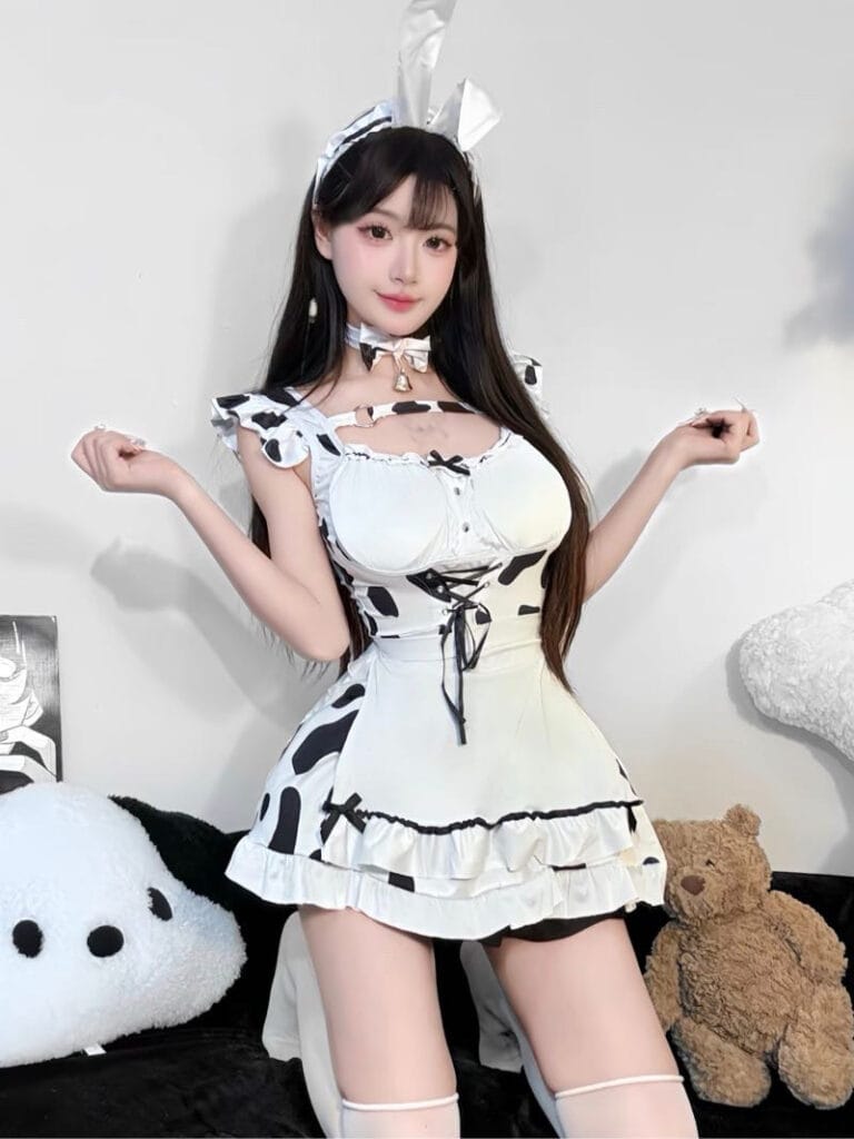 上海外围 浦东168/06/C极品筷子腿小纯萝莉 大胸幼女三点粉 生活照