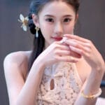 上海外围 普陀区大四学生168/E兼职 会茶艺瑜伽一字马 皮肤白皙无纹身