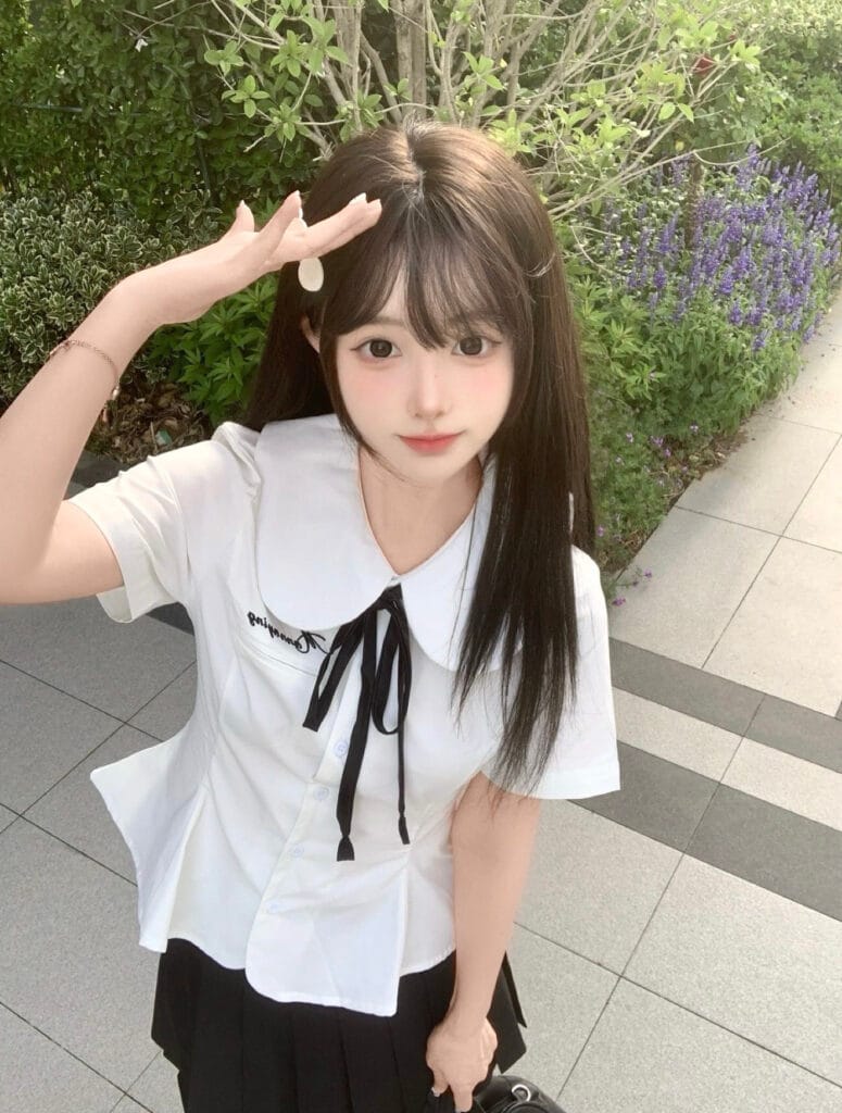 广州外围 天河兼职邻家女孩08年新人 168/D温柔清纯纯天然无整 生活照